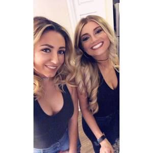 Meet your Posher, Nicole